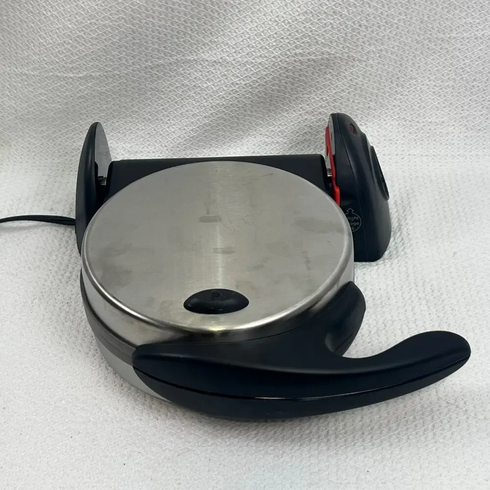 Presto FlipSide Belgian Waffle Maker 0351004 Ceramic Rotating Tested Working